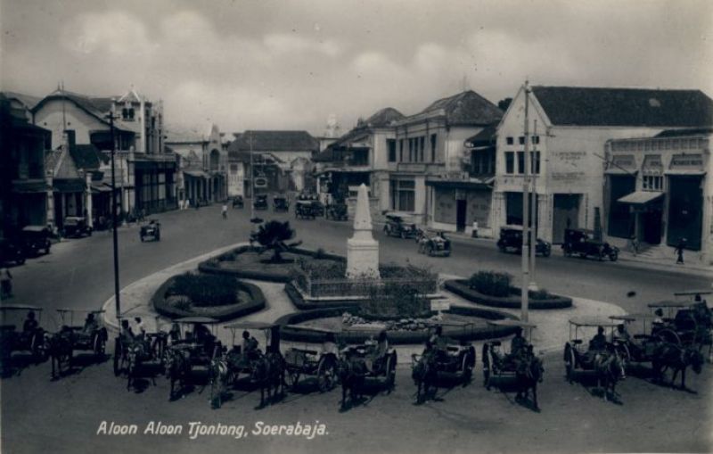 Alun-Alun Contong