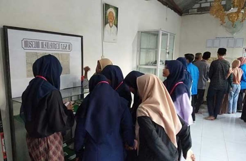 Kunjungan Perdana ke Museum Desa Madanten