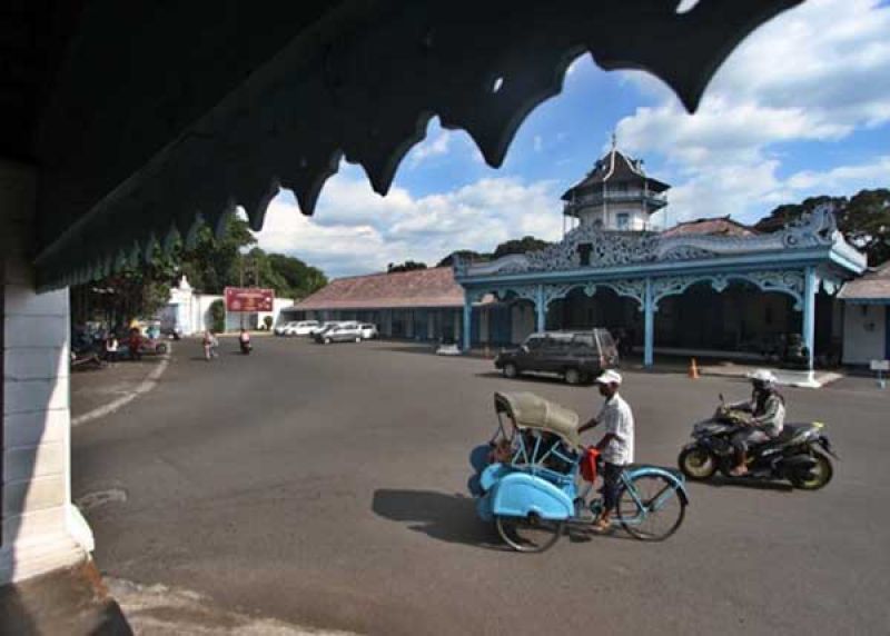 Benteng Budaya dan Kearifan Lokal yang Makin Terkikis