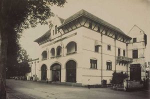 Hari Listrik Nasional dan Sejarah Penerangan di Surabaya