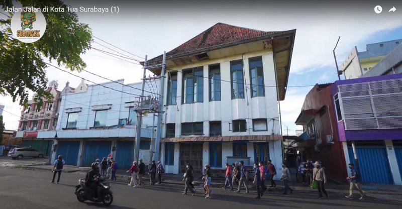 Jalan-Jalan di Kota Tua Surabaya