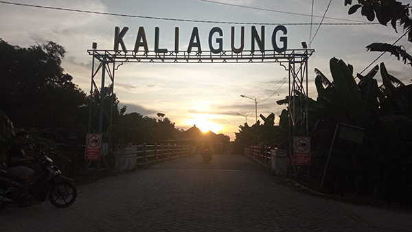 Bengawan Solo, Kaliagung, dan Jembatan Apung Lowayu