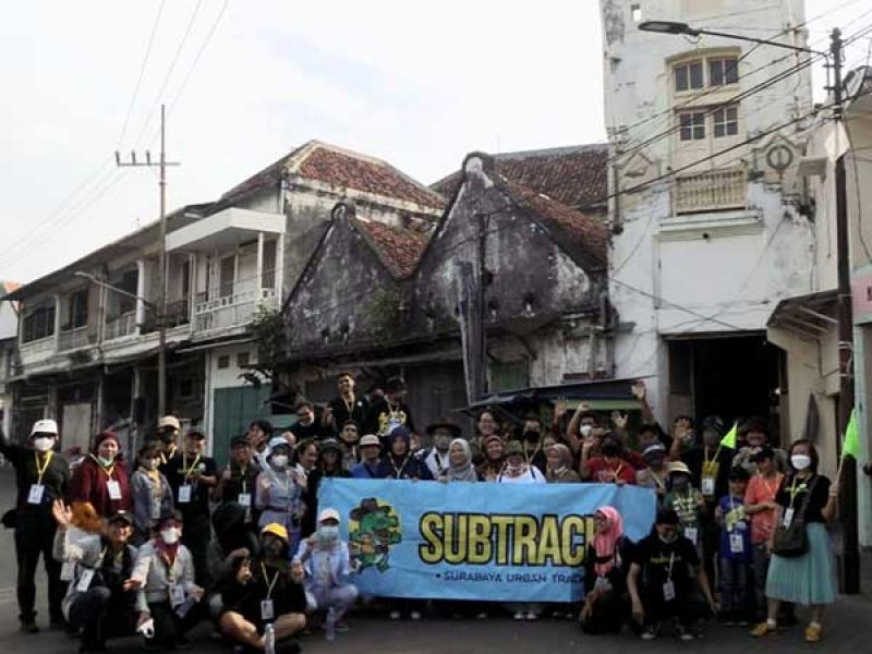 Subtrack, Pabean, dan Tentang Sebuah Nilai