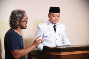 Ngantor di Lodji Besar, Wali Kota Surabaya Janji Benahi Peneleh