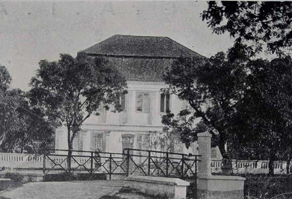 Kisah Dua Istana Peninggalan VOC di Surabaya, Salah Satunya Berusia 370 Tahun!