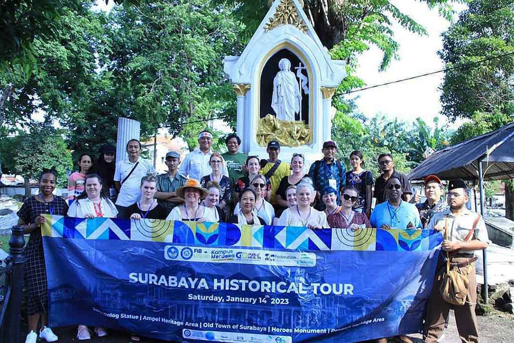 Peneleh Makin Menggoda Wisatawan Asing