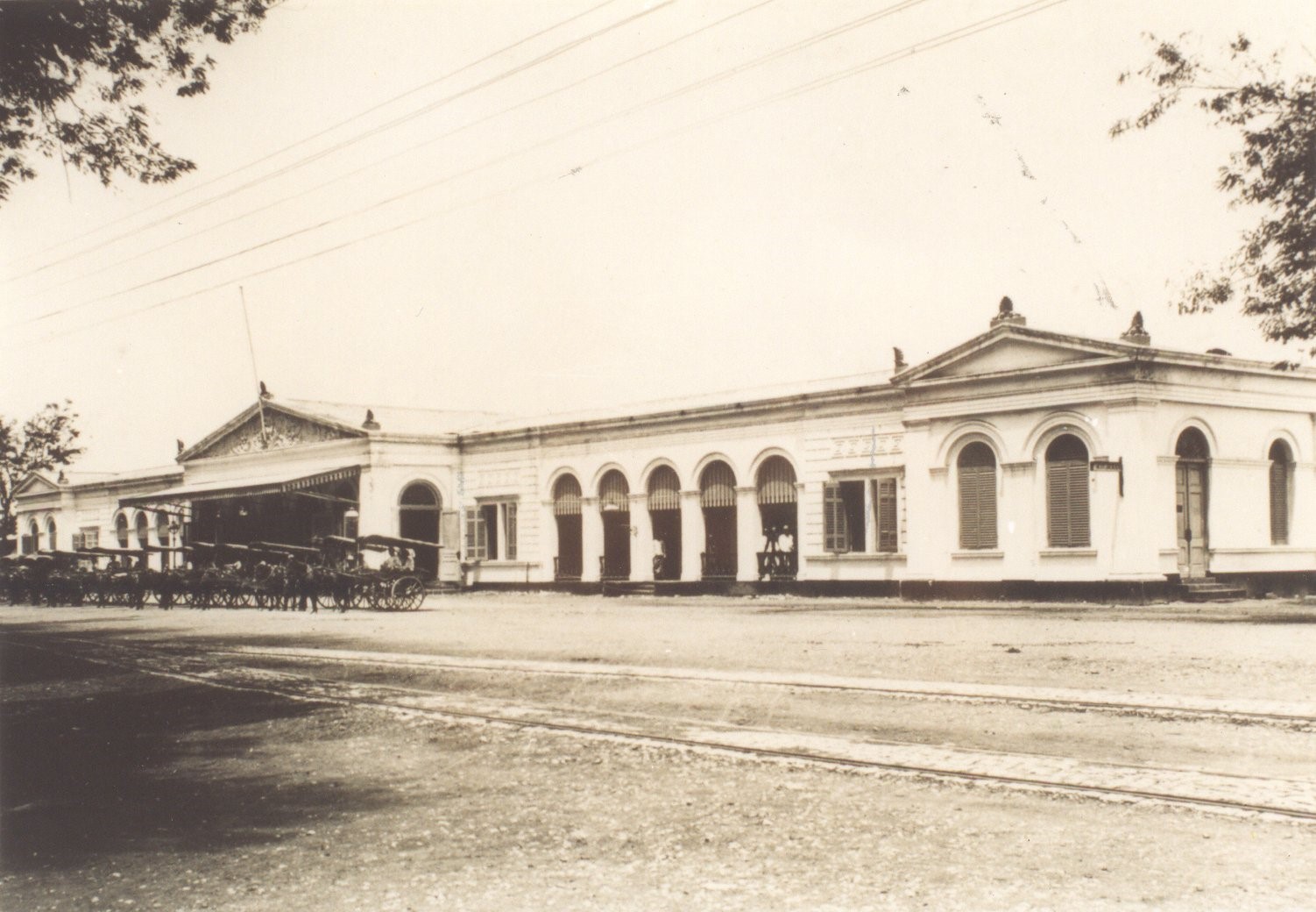 Surabaya Kota, Stasiun KA Terbesar di Jawa Timur 